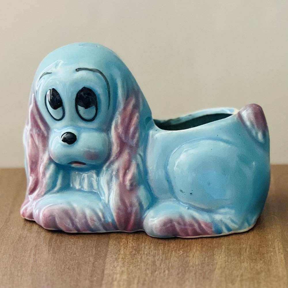 Vintage Hull‎ Pottery Dog/Puppy Glazed Planter ~ Sad Eyes ~ Small Chip